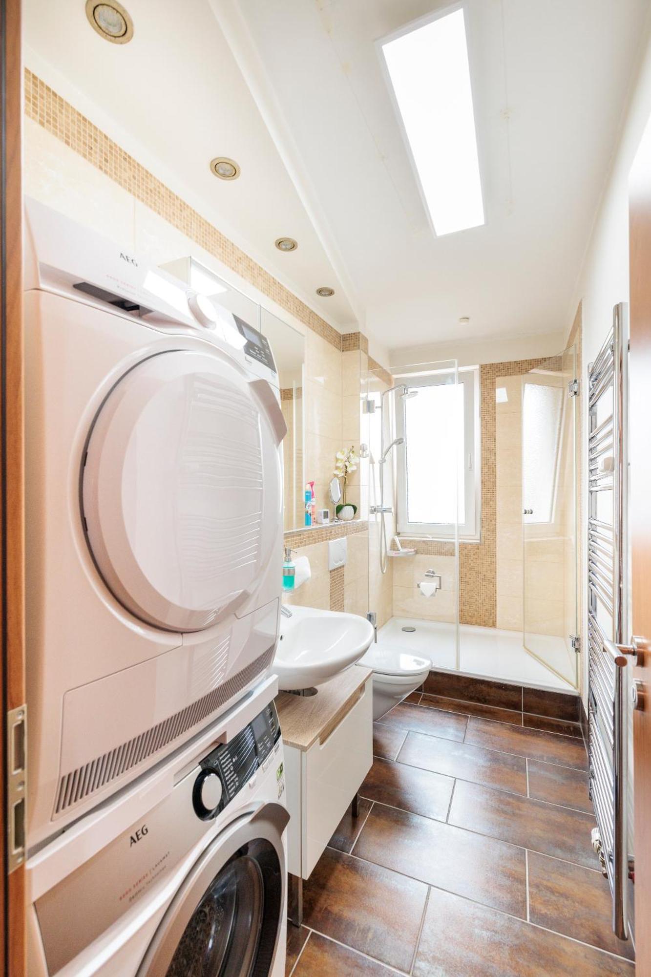 86Qm - 3 Rooms - Central - Rhm Apartments Hannover Bagian luar foto